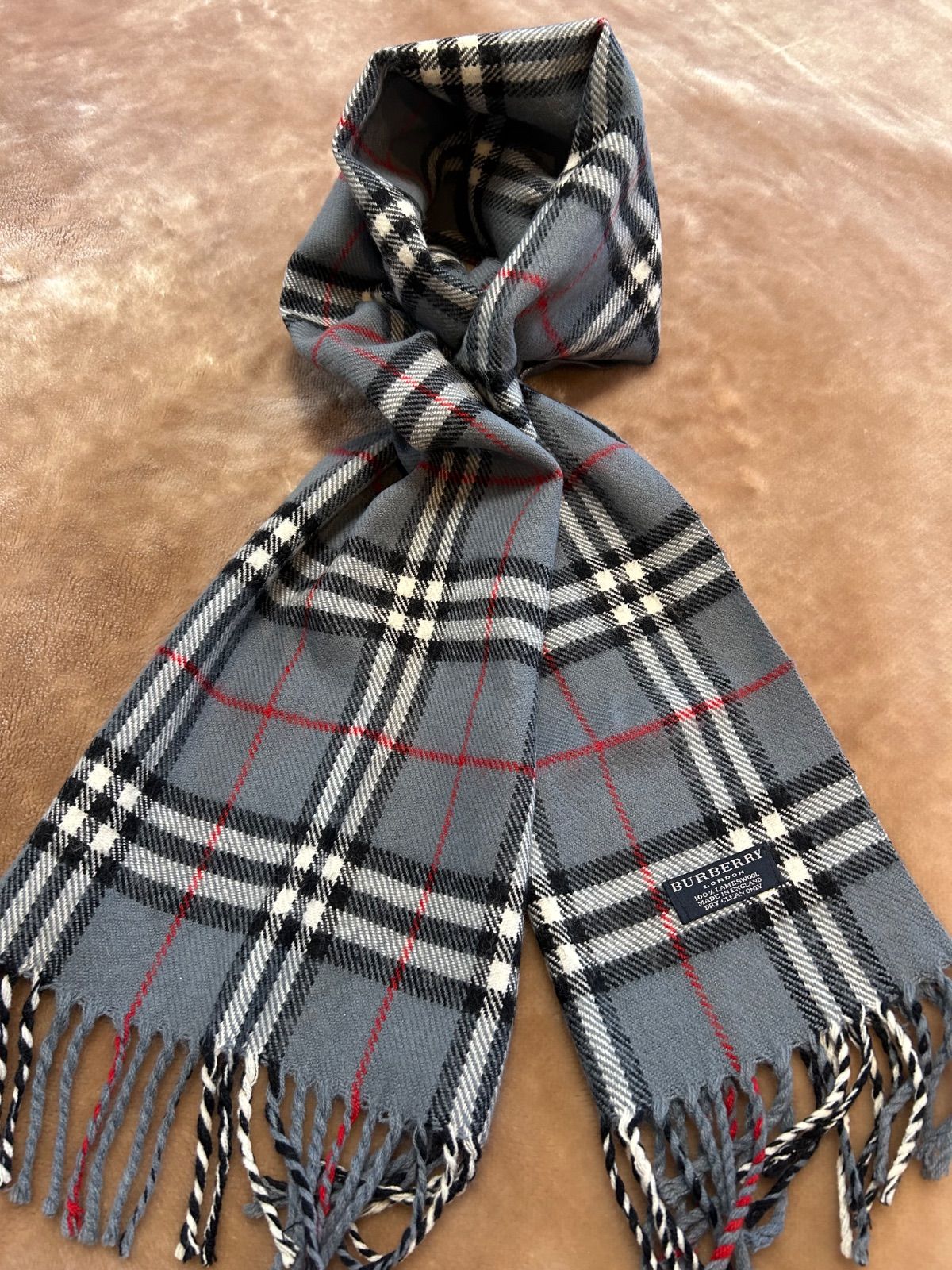 新品　バーバリー　ストール　マフラー　グレーブルー　四角 バーバリーBURBERRYマフラー ストール ショール スカーフグレイグレー