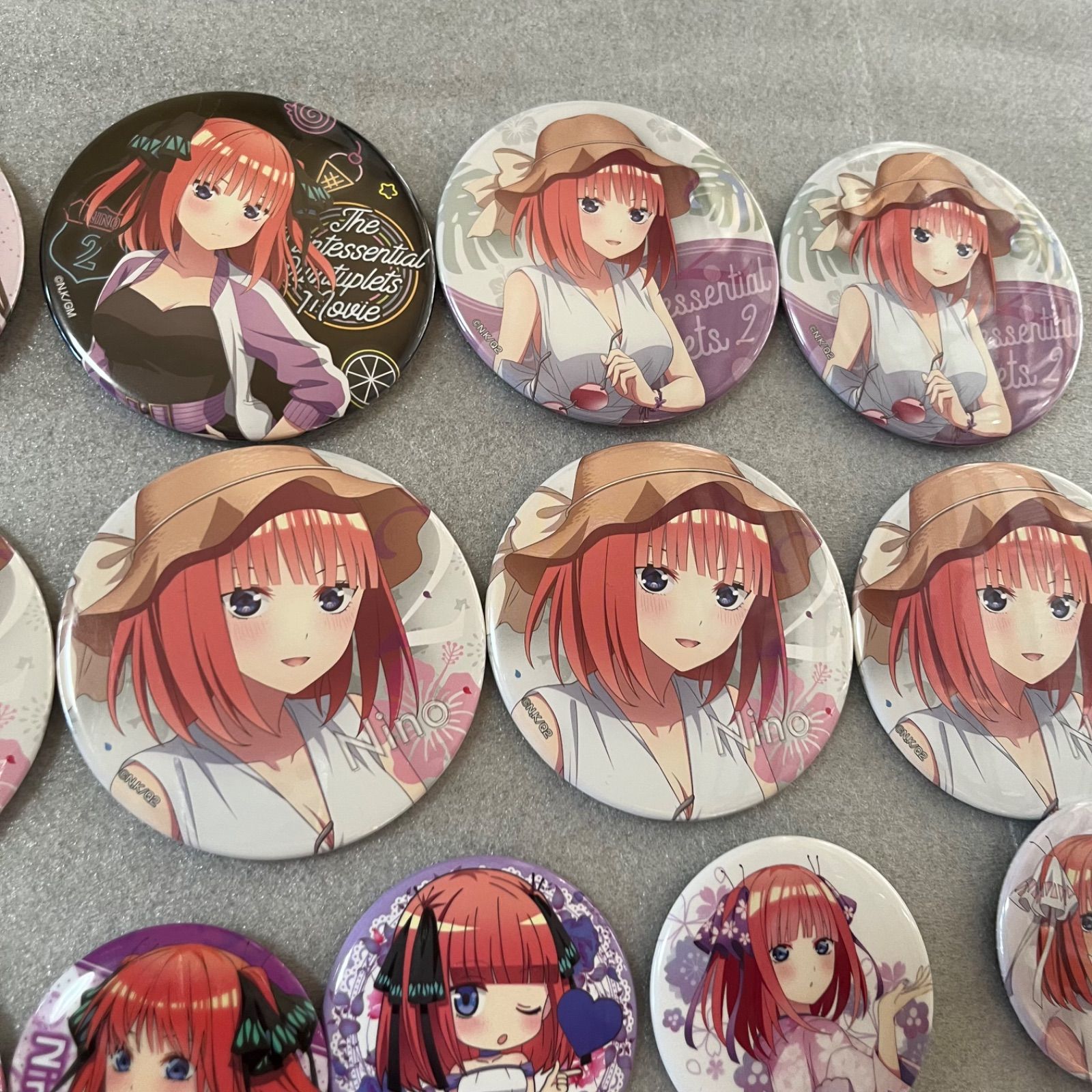 五等分の花嫁 缶バッジ 中野二乃 まとめ売り 109 - メルカリ