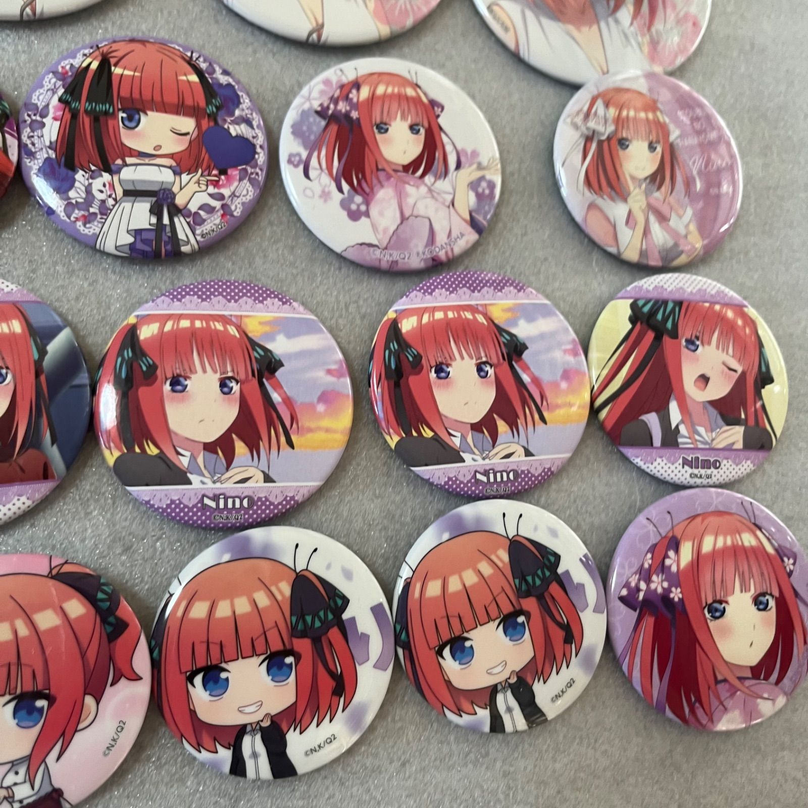 五等分の花嫁 缶バッジ 中野二乃 まとめ売り 109 - メルカリ