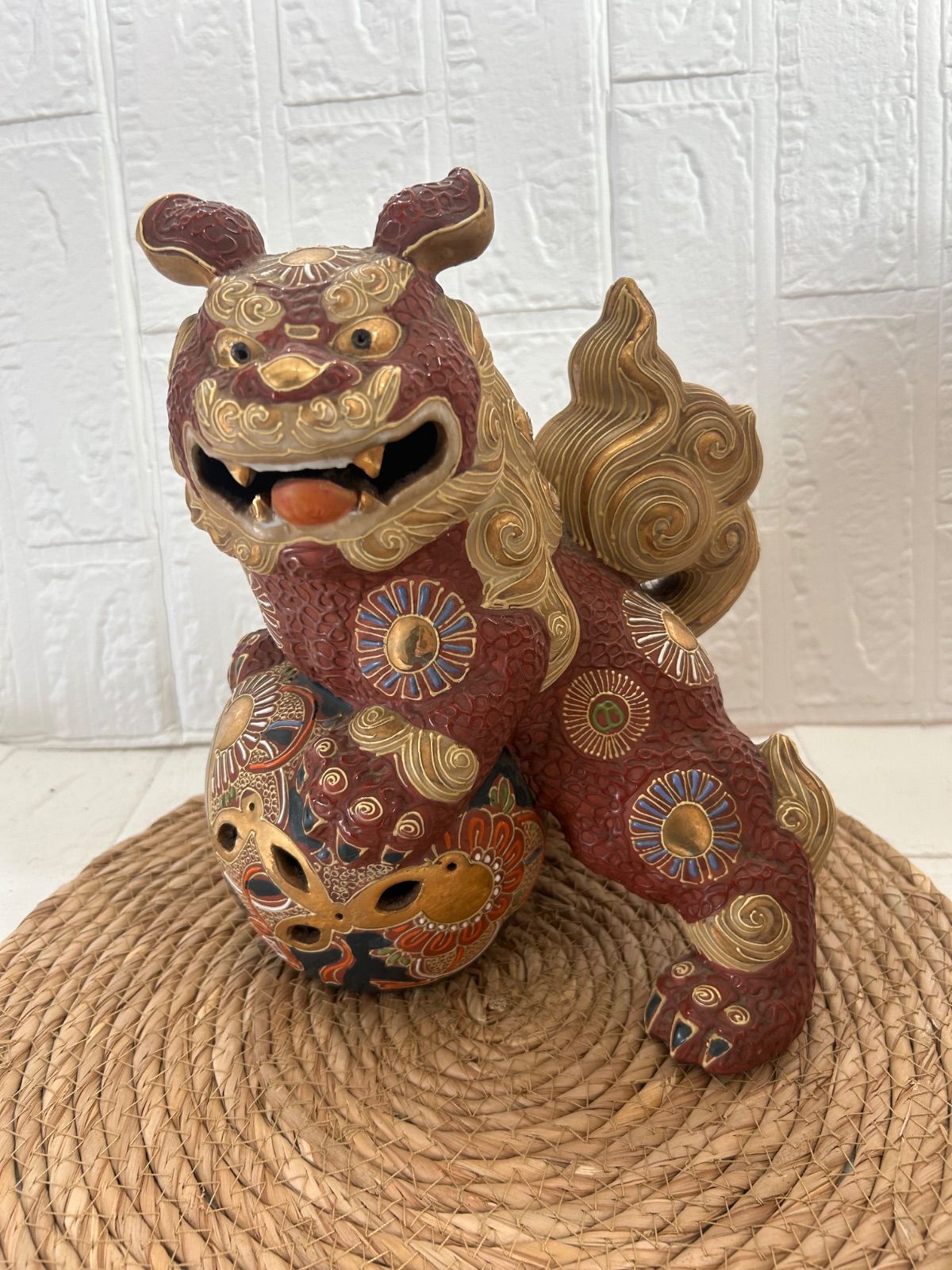 九谷焼 玉乗り獅子 置物 オブジェ 縁起物 骨董品 全長25cm 伝統工芸