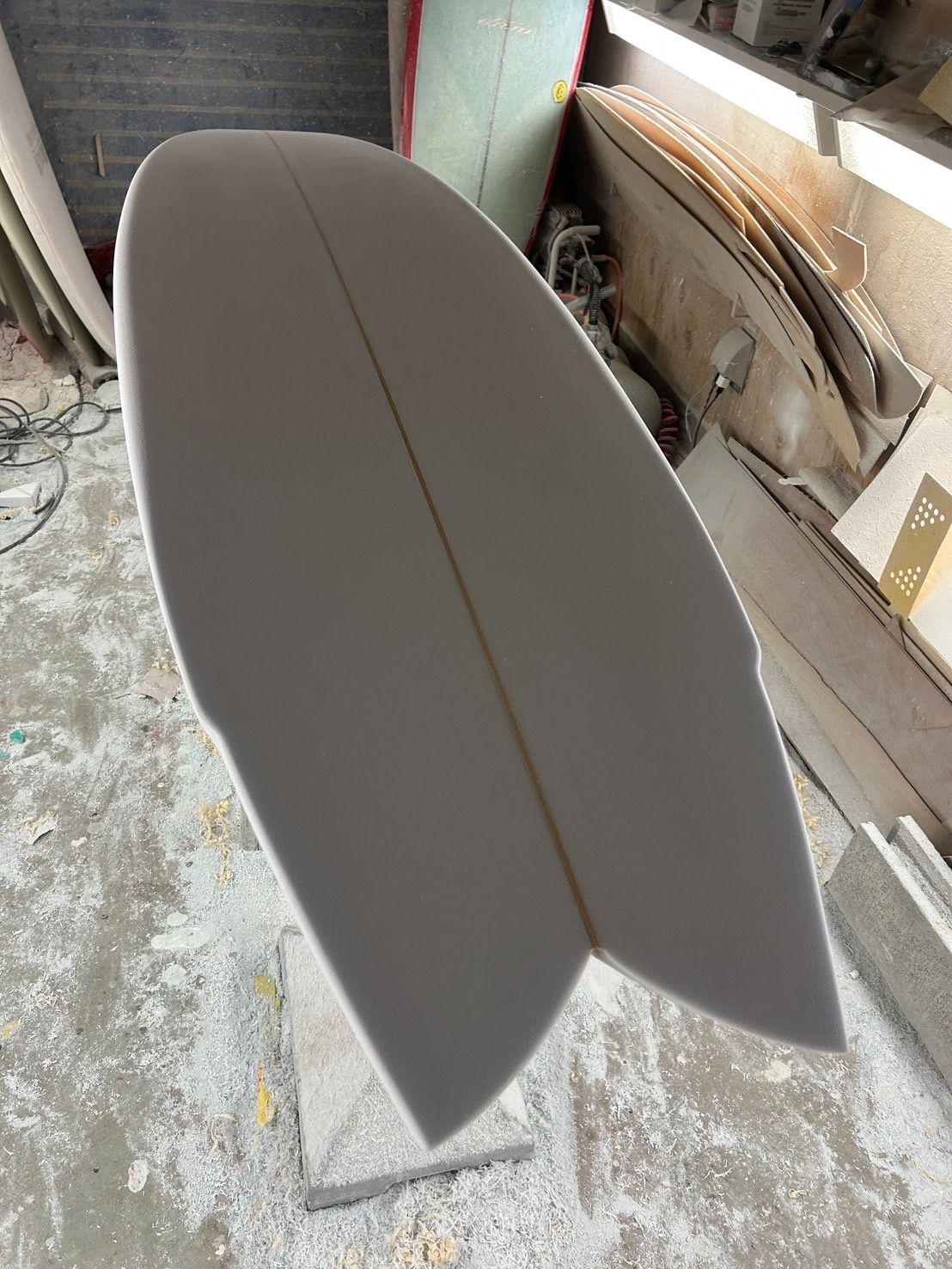 送料無料（一部除く）2026'☆CMC SURFSHOP ハンドシェイプ