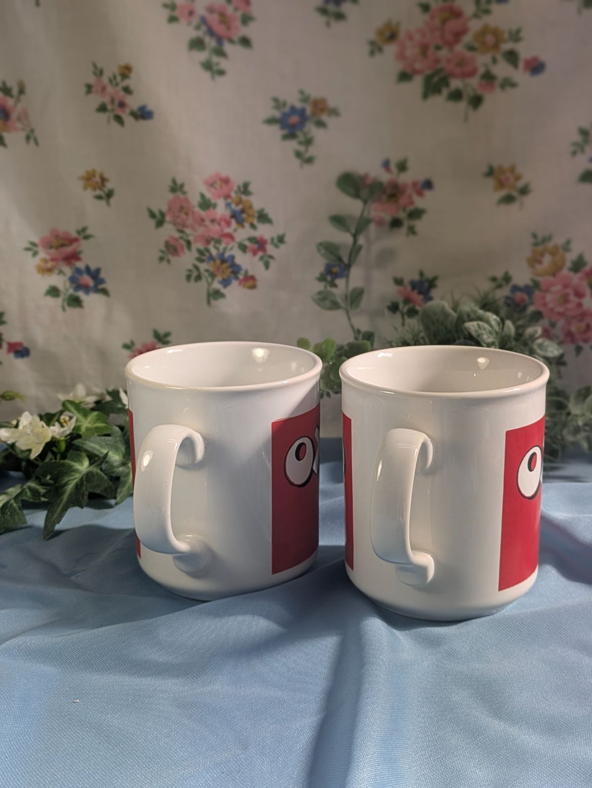 イギリス ヴィンテージ oxo マグカップ ペア 赤 - メルカリ