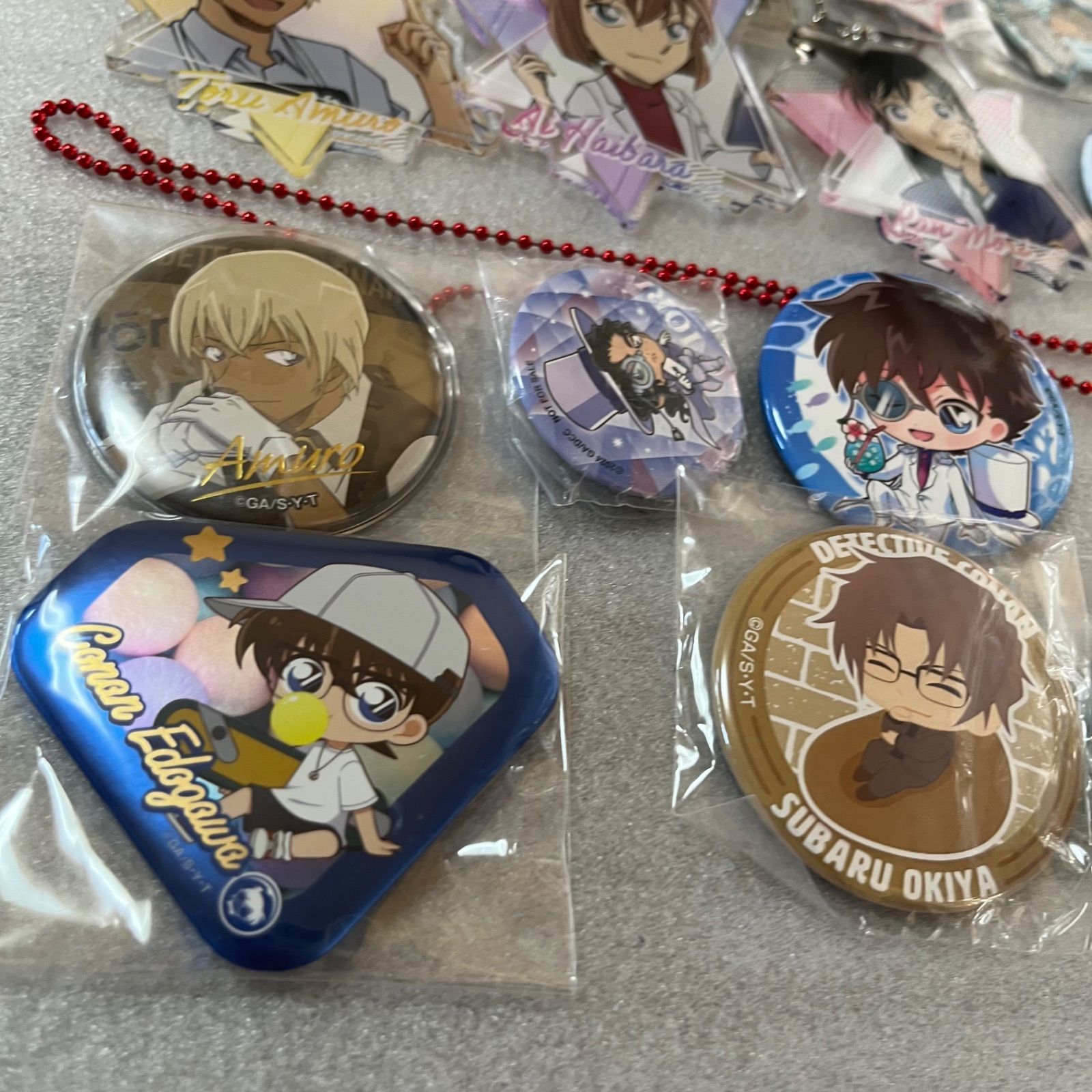 名探偵コナン 安室 蘭 灰原哀 まとめ売り 缶バッジ キーホルダー