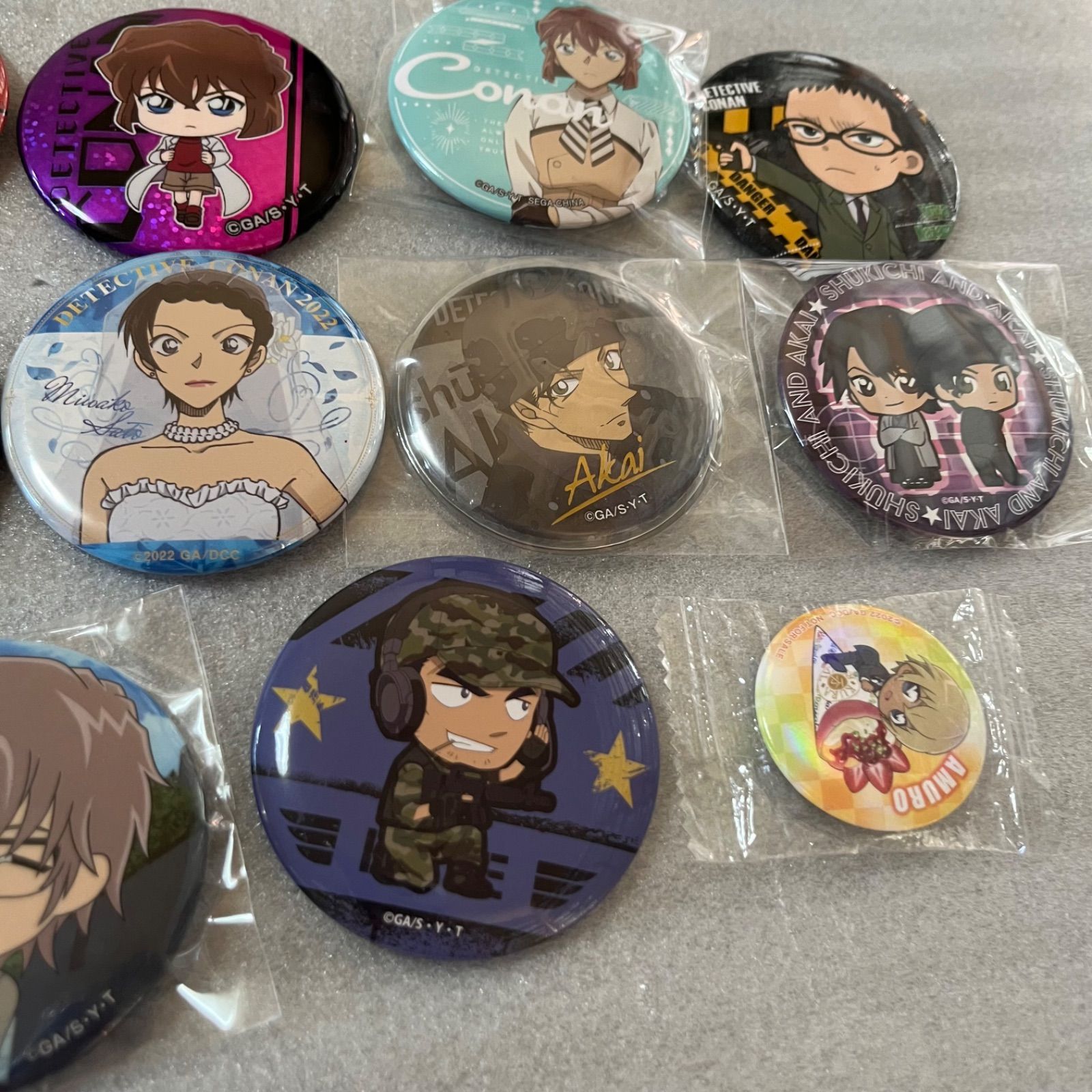 名探偵コナン 安室 蘭 灰原哀 まとめ売り 缶バッジ キーホルダー