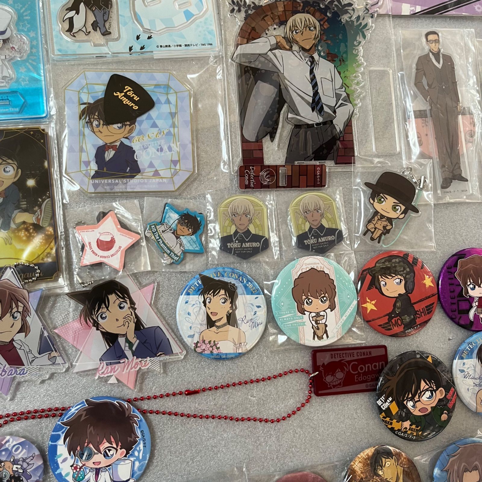 名探偵コナン 安室 蘭 灰原哀 まとめ売り 缶バッジ キーホルダー