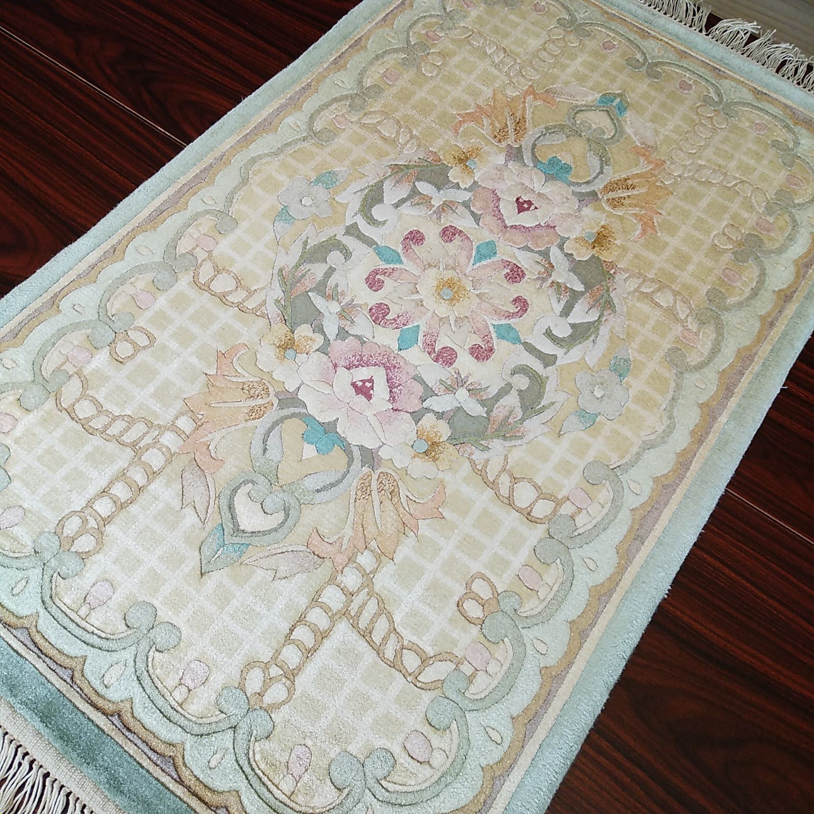 玄関マット 新品 段通 シルク段通 手織りシルク緞通 高級品 小さい