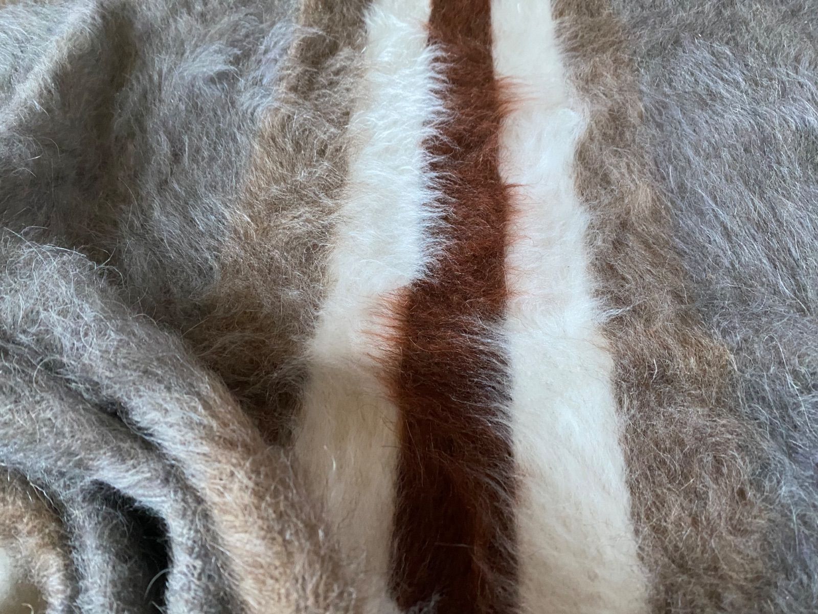 お試しください！トルコシイルトのみで織られるシイルトバッタニイェ