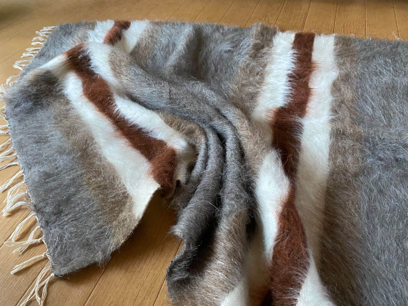 お試しください！トルコシイルトのみで織られるシイルトバッタニイェ