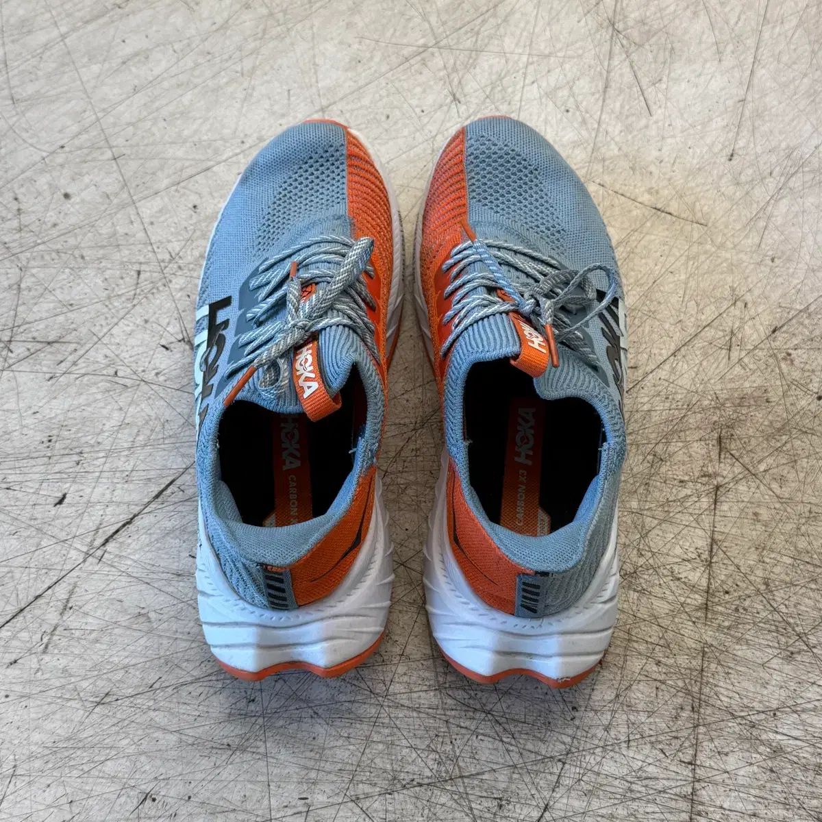  ホカオネオネ カーボン X 3 ランニングシューズ 270 mm 登山靴 トレッキングシューズ アウトドアシューズ