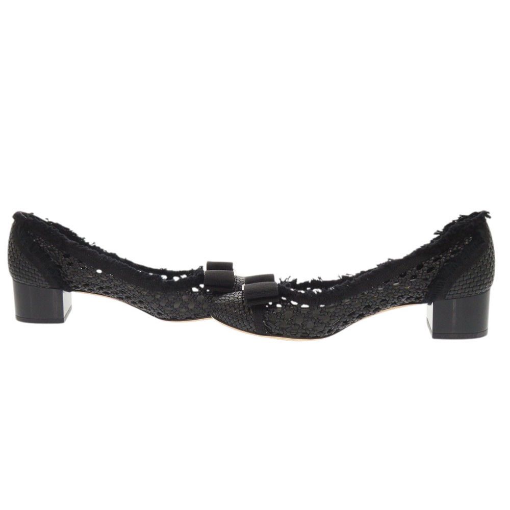 美品 サルヴァトーレフェラガモ ヴァラリボン サイズ5D 編み込み