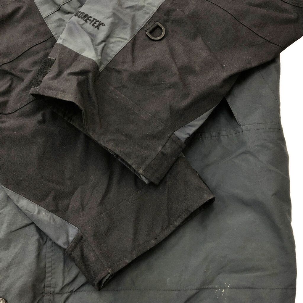00年代 THE NORTH FACE ノースフェイス GORE-TEX マウンテンパーカー アウトドア スノースポーツ グレー(メンズ XL)中古 古着 X2898 00年代 THE NORTH FACE ノースフェイス GORE-TEX マウンテンパーカー