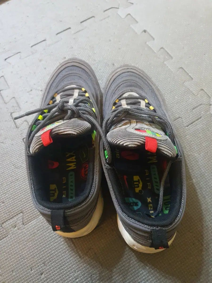 ナイキ エアマックス97 グレー eol スニーカー 26.