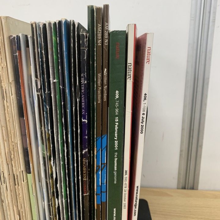 洋書　雑誌　まとめ売り △01)【1点限り!】科学・生物などの洋雑誌 まとめ売り約30冊大量セット