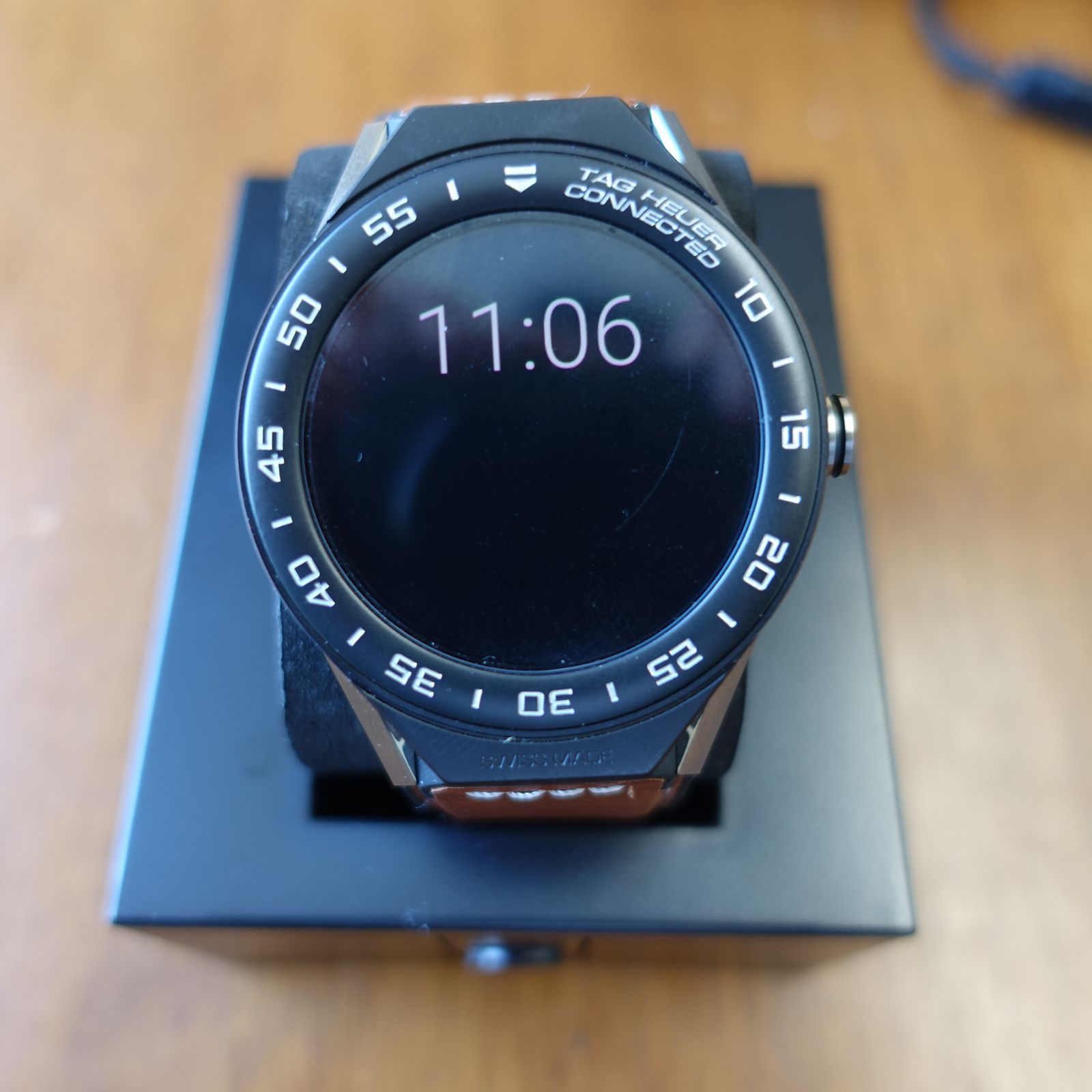 TAG Heuer スマートウォッチ 本体e4
