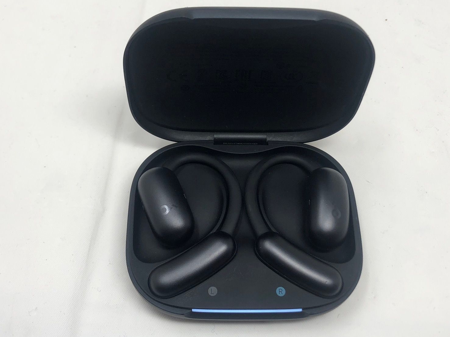 ◇Anker アンカー ワイヤレスイヤホン soundcore Aero Fit 2 黒 本体 