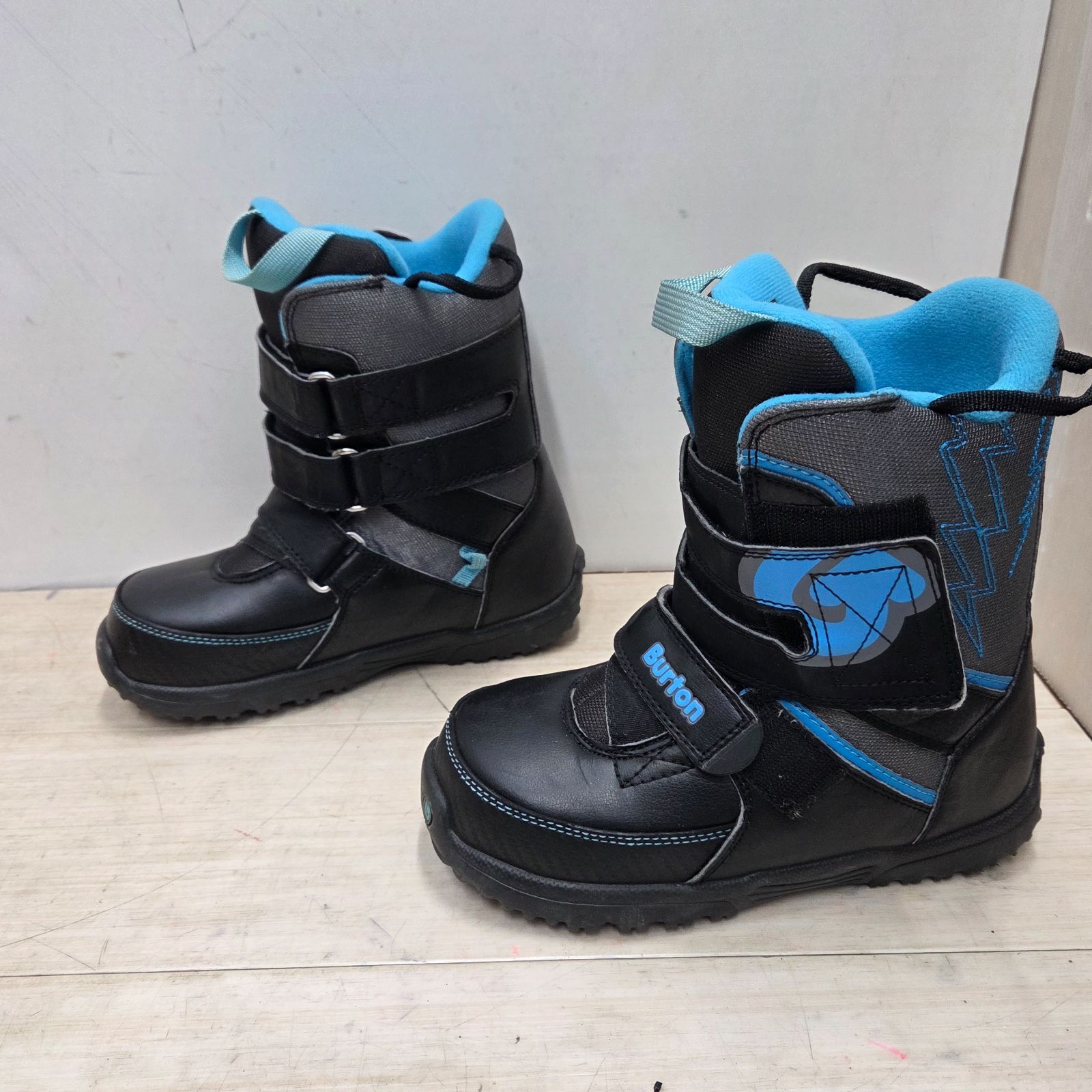 2 S01763 Burton バートン GROM スノーボードブーツ ウィンター