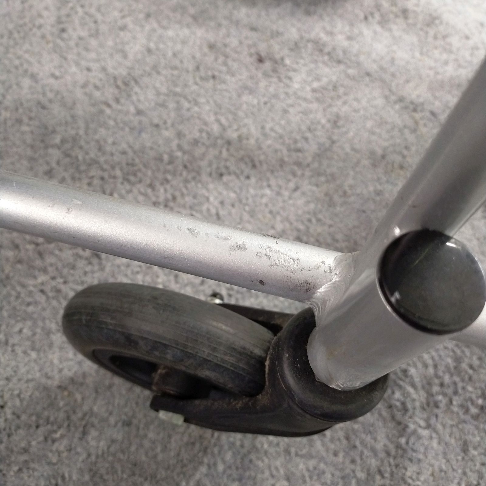 WC-13063) 日進医療器 NEO-2 ノーパンクタイヤ NISSIN nissin ニッシン