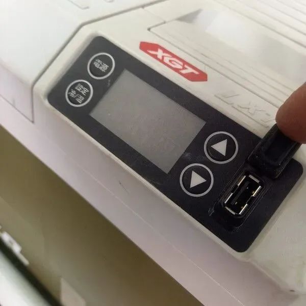 中古】マキタ CW003GZO 充電式保冷温庫【野田愛宕店】 - メルカリ