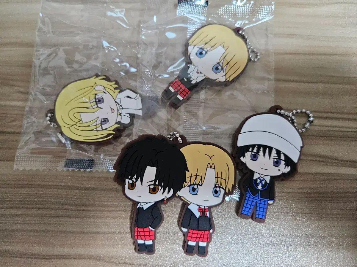 学園アリス ガチャ ストラップ キーホルダー - メルカリ