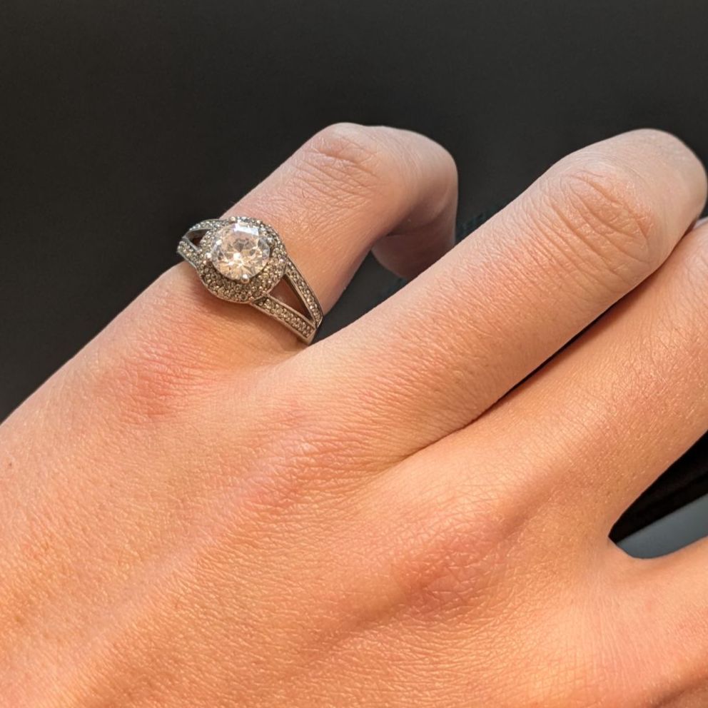 スターリングシルバー ホワイトストーン リング 14号 上品 きらめき