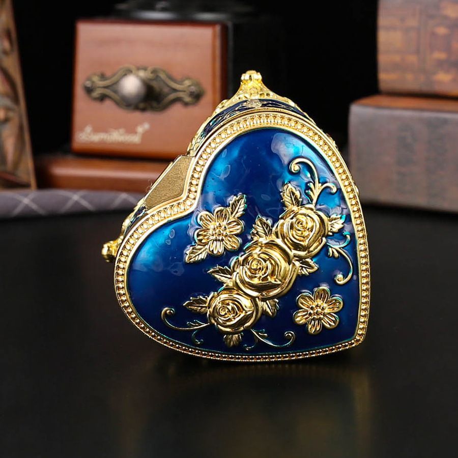 新品未使用 欧風アンティーク金属製ジュエリーボックス 精巧個性的宝石