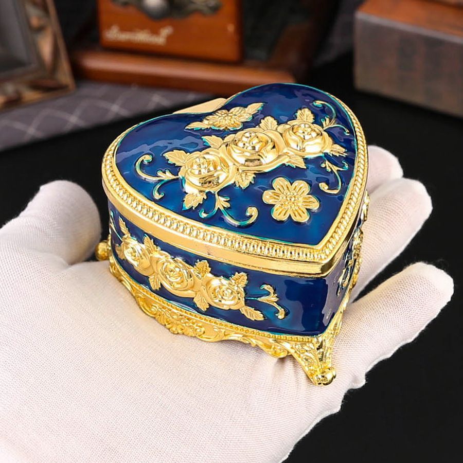 新品未使用 欧風アンティーク金属製ジュエリーボックス 精巧個性的宝石