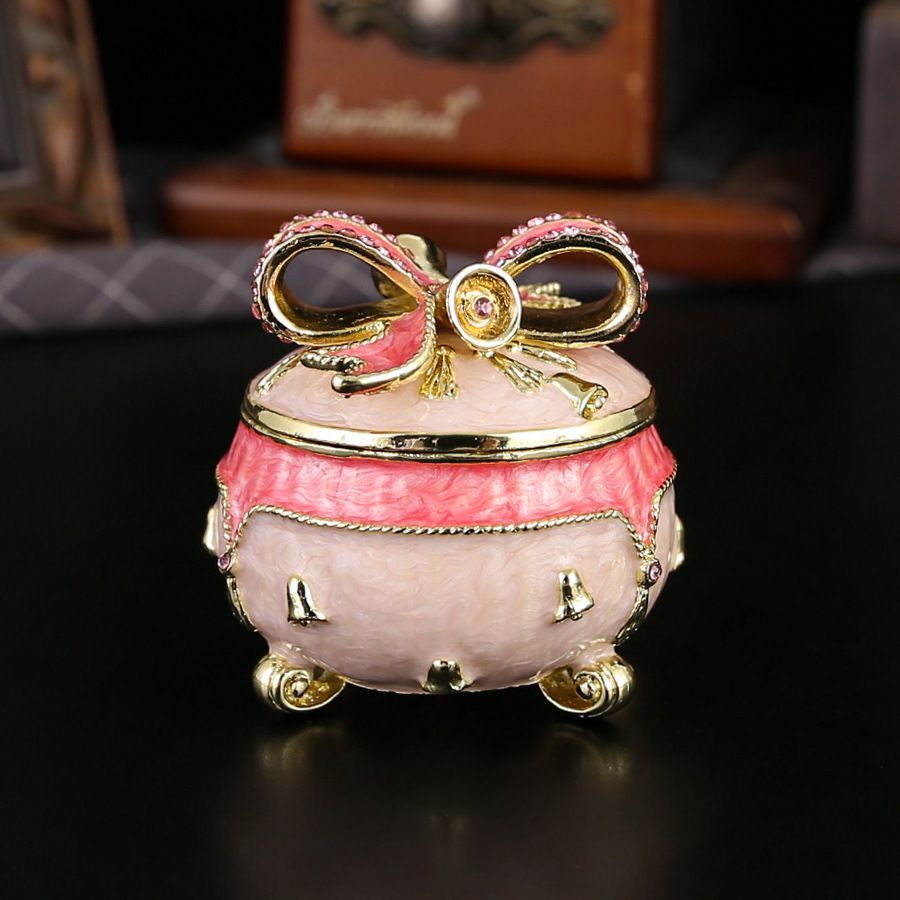 新品未使用 新作高級可愛い蝶柄ジュエリーボックス 七宝焼ケース 蓋