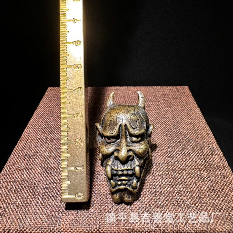 新品未使用 - 古玩黄工芸品 アクセサリー 面装飾 古アクセサリー