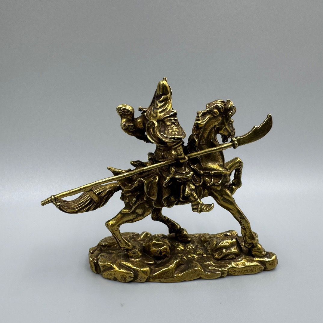 新品未使用 公 羽 二 置物 汽 仏像 家居 装飾 金属 工芸品 帝 像