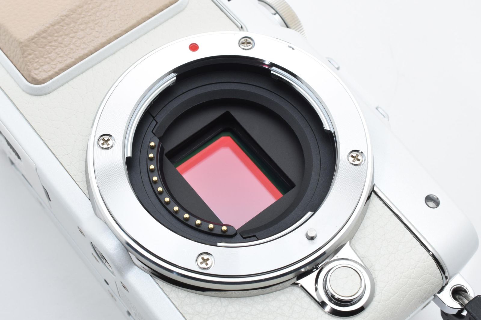 ショット数567！オリンパス OLYMPUS PEN Lite E-PL7 ホワイト ボディ