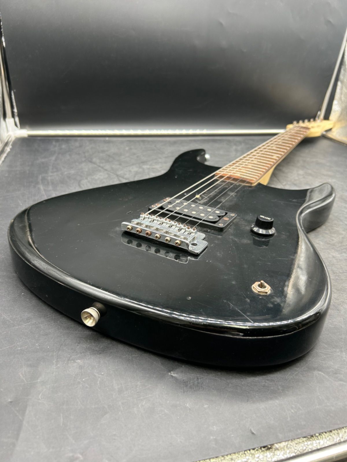 メ206 Jagard エレクトリックギター ブラック ソリッドボディ 6弦