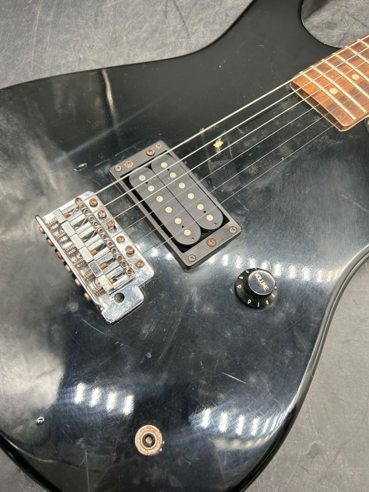 メ206 Jagard エレクトリックギター ブラック ソリッドボディ 6弦