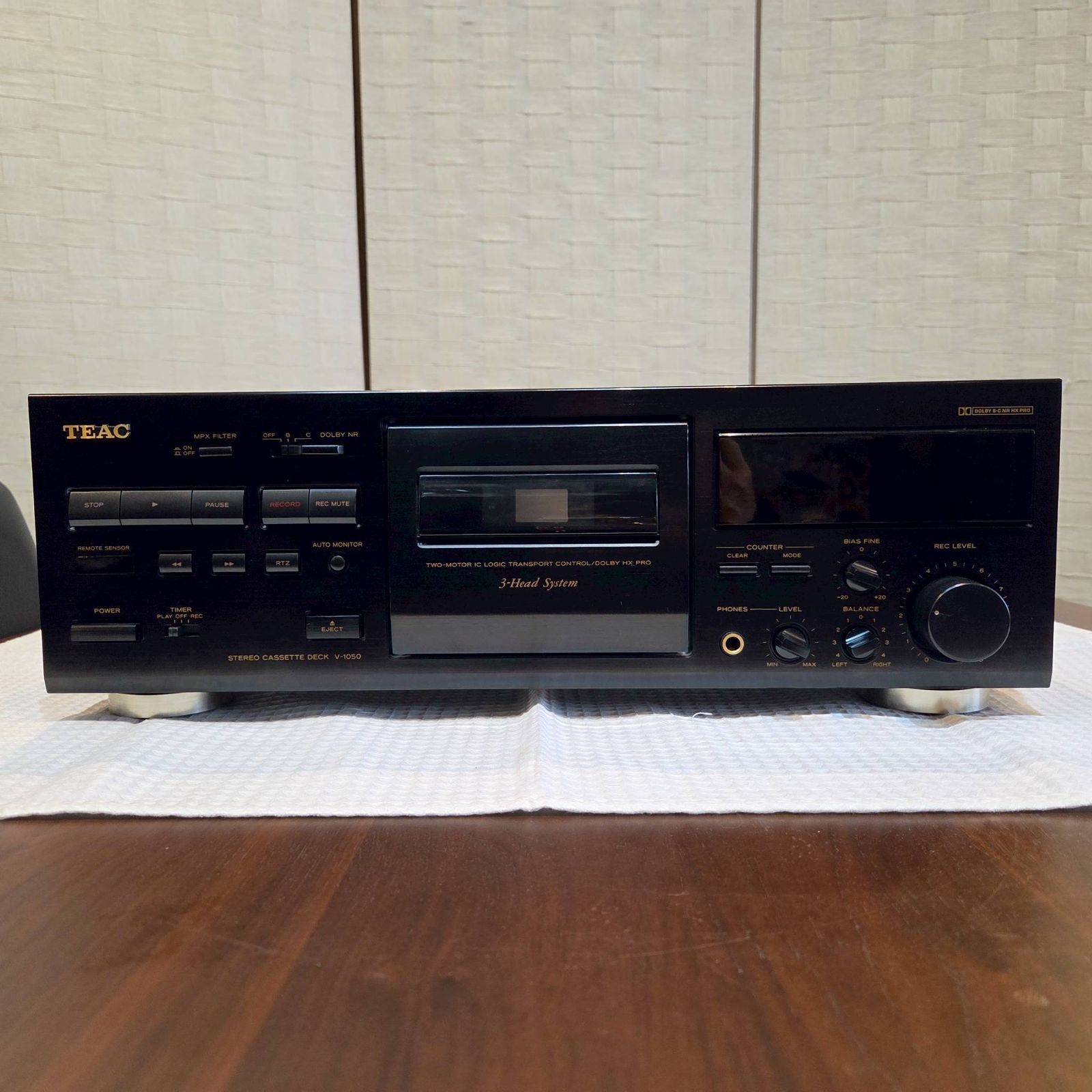 TEAC ティアック ステレオカセットデッキ V-1050 ジャンク品扱い