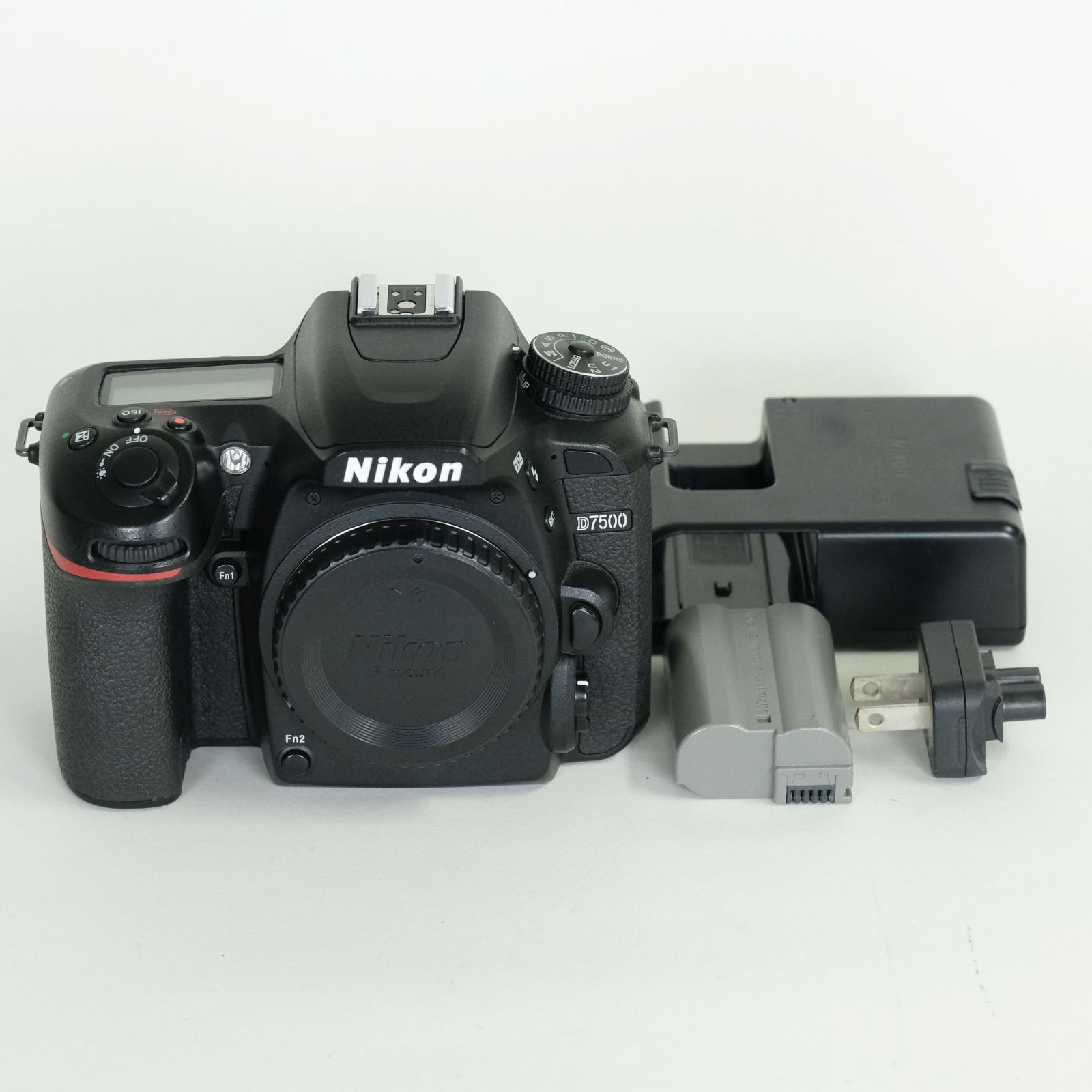 美品 | シャッター数7,560回] Nikon D7500 [ボディ] | Nikon Fマウント