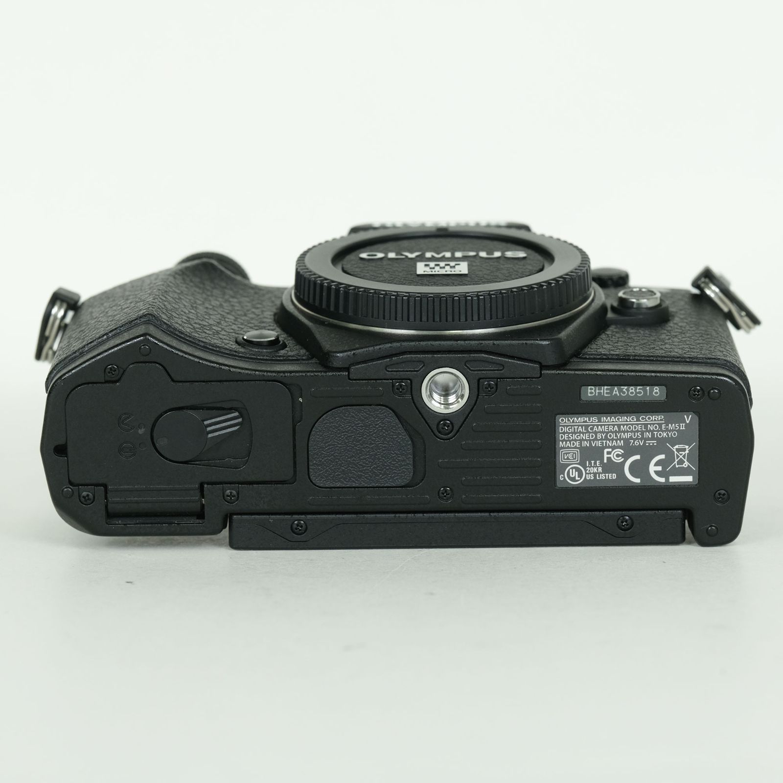 美品 | シャッター数684回] OLYMPUS OM-D E-M5 Mark II [ボディ