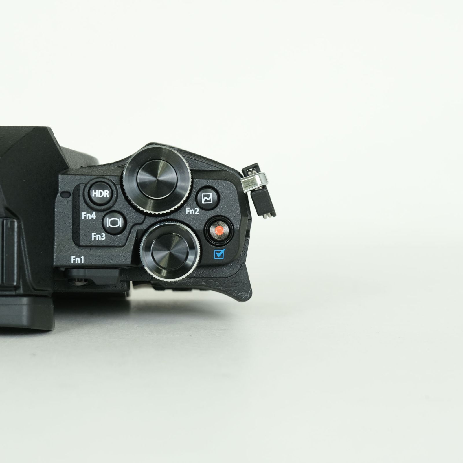 美品 | シャッター数684回] OLYMPUS OM-D E-M5 Mark II [ボディ