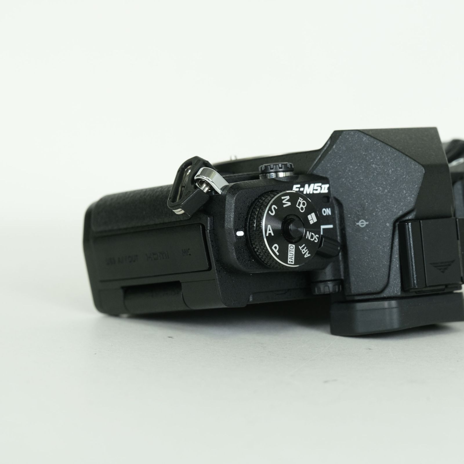 美品 | シャッター数684回] OLYMPUS OM-D E-M5 Mark II [ボディ