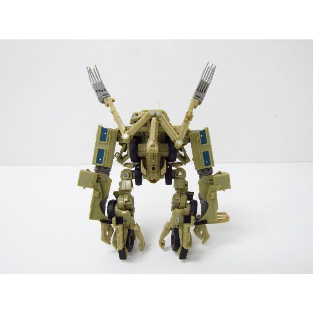 タカラトミー トランスフォーマー スタジオシリーズ SS-24 ボーン