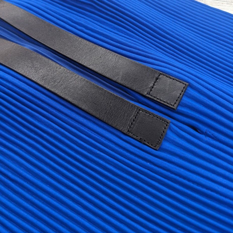 me ISSEY MIYAKE ミーイッセイミヤケ MI163AG301 プリーツバッグ