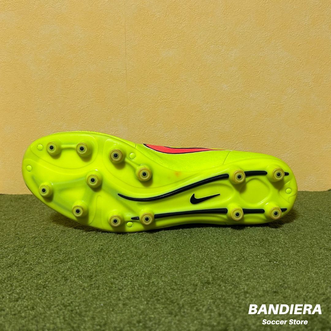 新品・未使用】NIKE ナイキ サッカースパイク ティエンポ レガシー HG