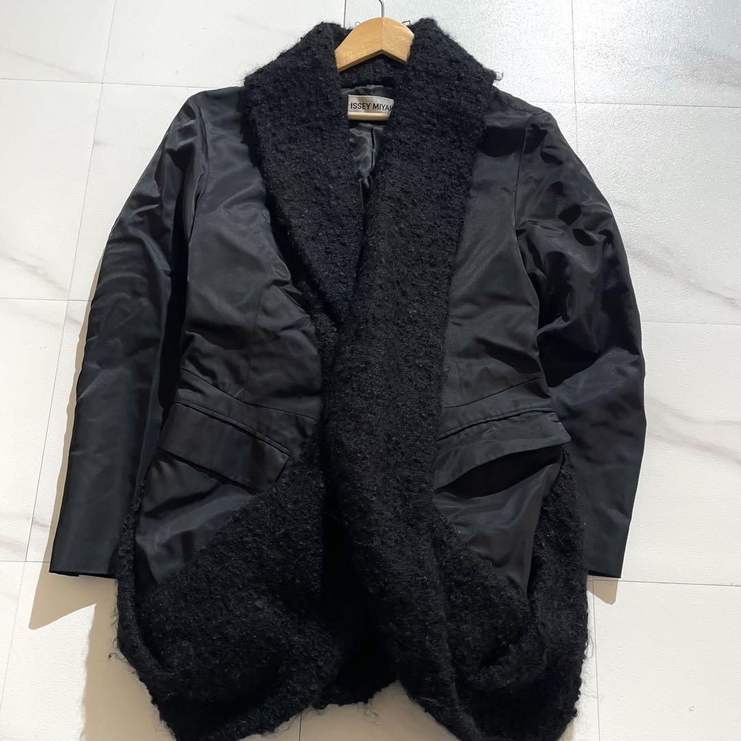Mint condition ISSEY MIYAKE Jacket Boa M