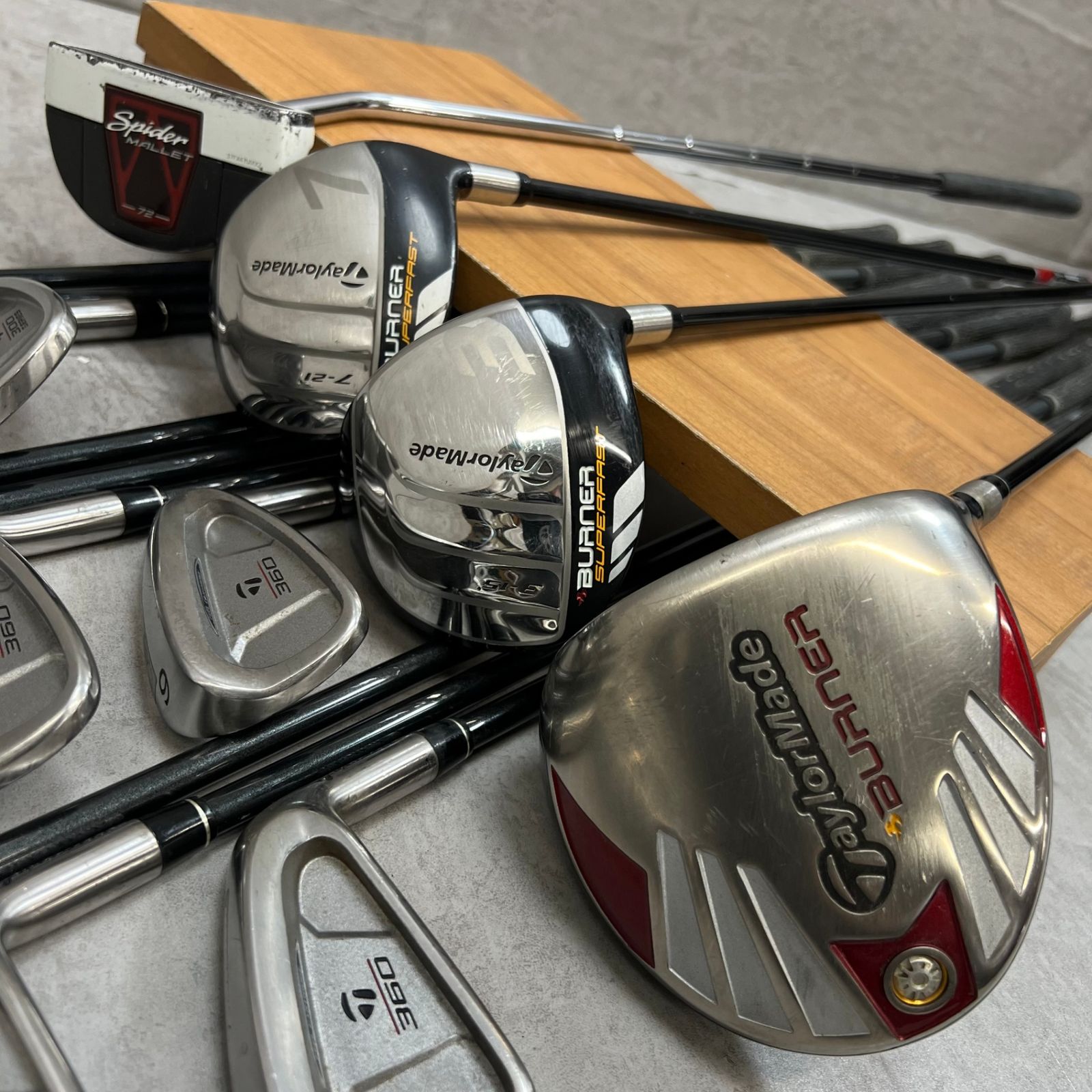 テーラーメイド メンズゴルフ クラブセット 14本 右利き用 TaylorMade