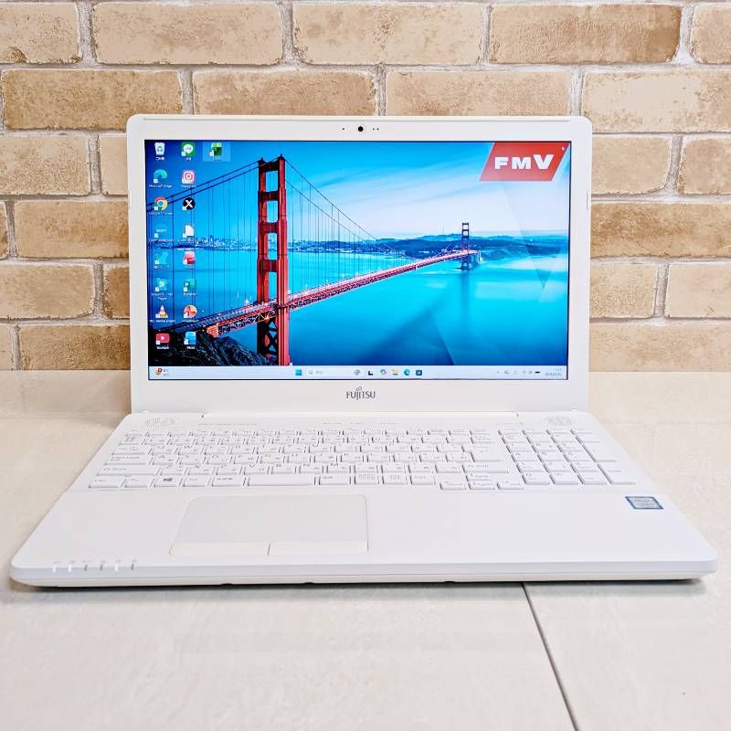 オフィス付き☆SSD爆速/メモリ8G/第7世代i3/初心者OK！Windows11ノート