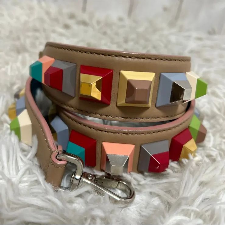FENDI フェンディ ショルダーストラップ レザー マルチカラー