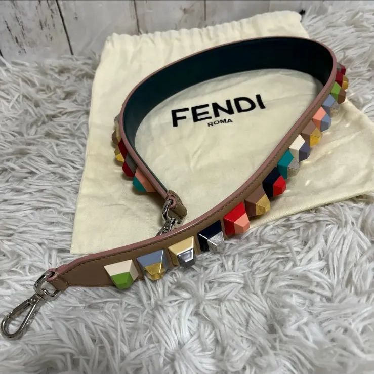FENDI フェンディ ショルダーストラップ レザー マルチカラー