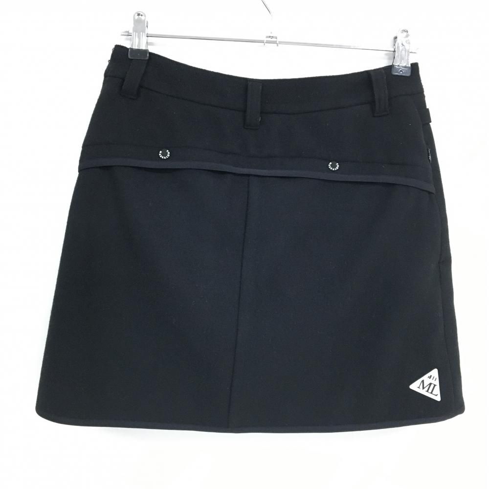 最新作 マークアンドロナ スカート ナイロン ストレッチ ブラック ゴルフウェア 超美品】マークアンドロナ スカート 黒 ロゴ刺しゅう 内側インナー