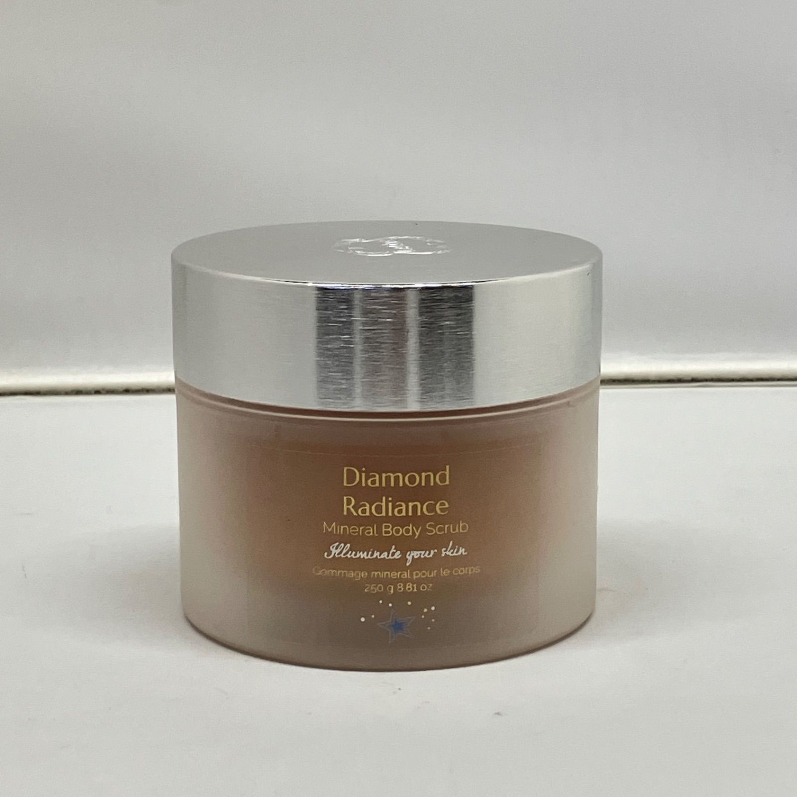 未使用品】Laline ラリン ダイヤモンドラディアンスミネラルボディ