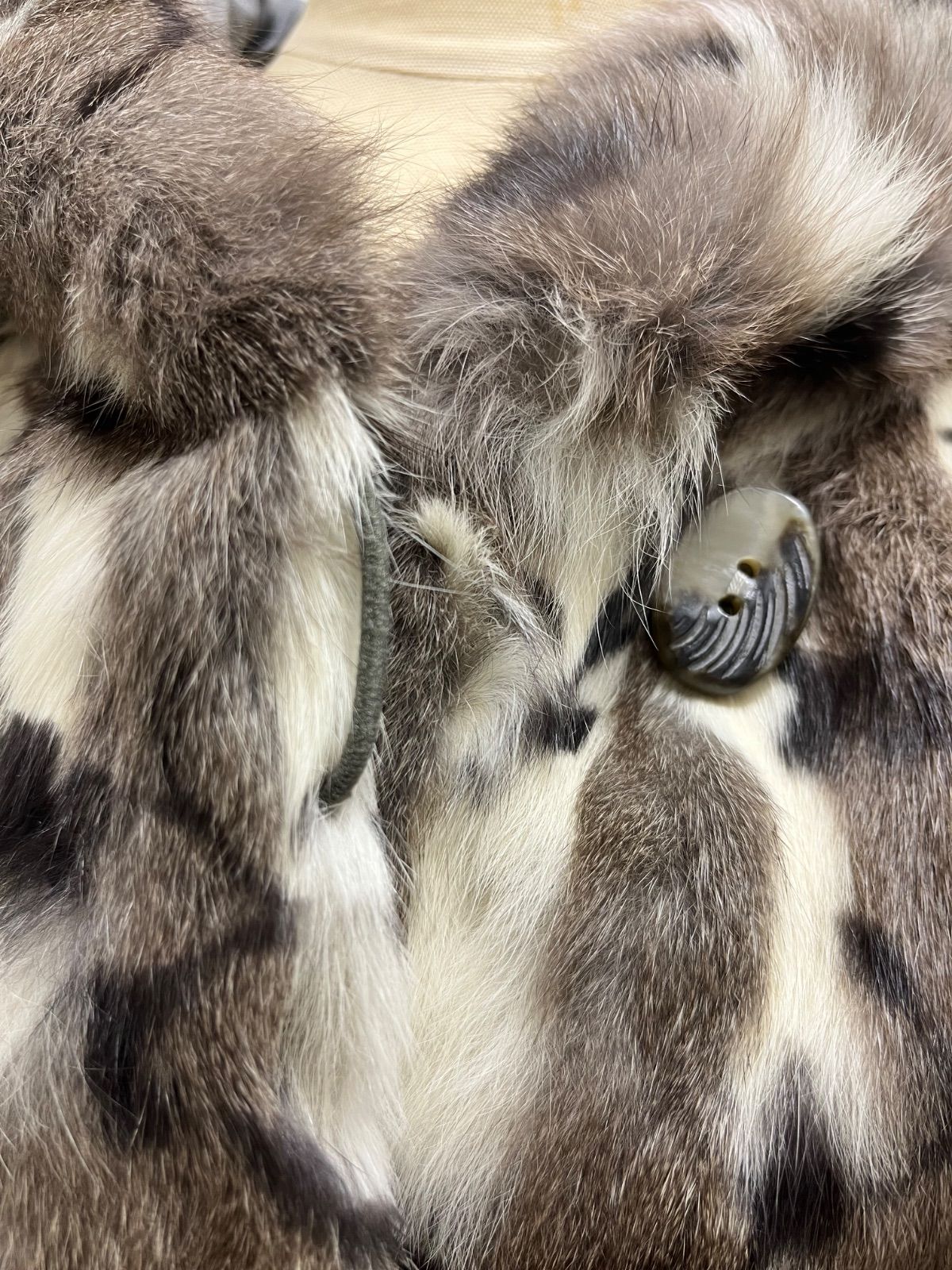 リバーシブル毛皮コート リス リアルファー C26020412 - メルカリ