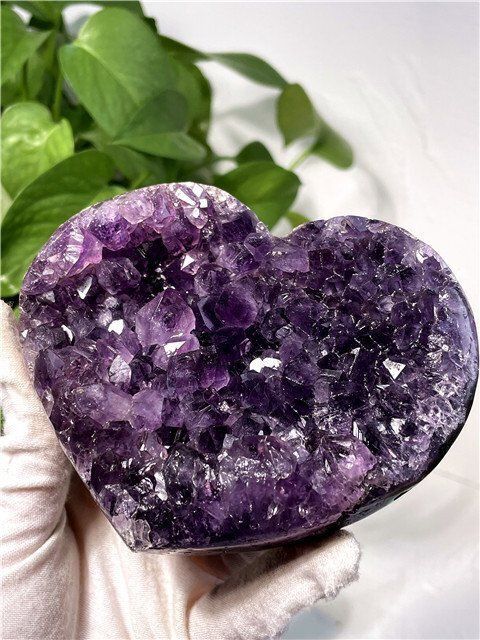 AAA級ウルグアイ産天然アメジストドーム原石YT8G3 160G39C