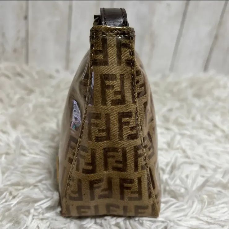 FENDI フェンディ ズッカ柄 ハンドバッグ アクセサリーポーチ